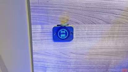 Royal Shuttle Bus-Amenities Image