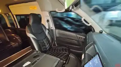 Royal Shuttle Bus-Seats Image