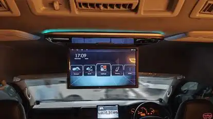 Royal Shuttle Bus-Amenities Image