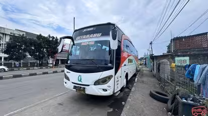 Qitarabu Bus-Side Image