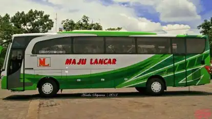 Maju Lancar Jombor Bus-Side Image