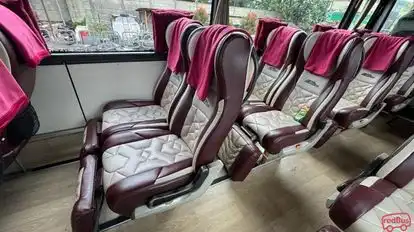 PO BKL Bus-Seats Image