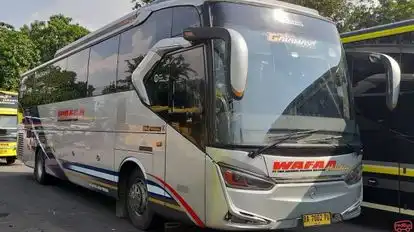 Wafaa Holiday Bus-Side Image