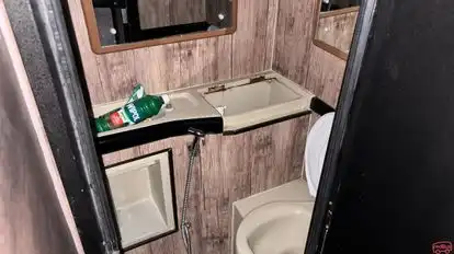 Putra Paimaham Transport Bus-Amenities Image