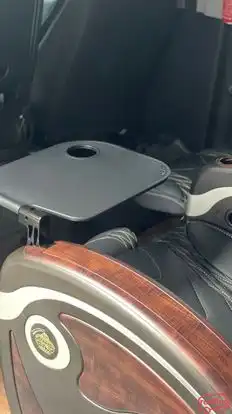 Jackal Holidays Bus-Amenities Image