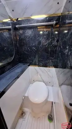Miyor Bus-Amenities Image
