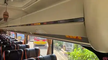 PO Riyan Bus-Amenities Image