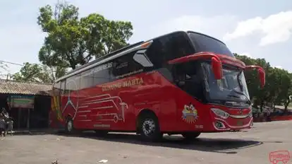 Gunung Harta Bus-Side Image