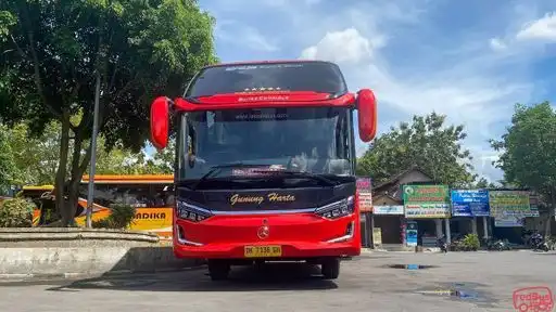Gunung Harta Bus-Front Image