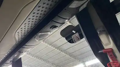Putra Remaja Bus-Amenities Image