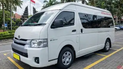 Joglosemar Bus-Front Image
