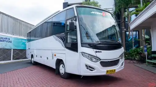 Joglosemar Bus-Front Image