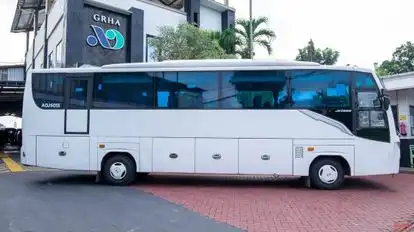 Joglosemar Bus-Side Image