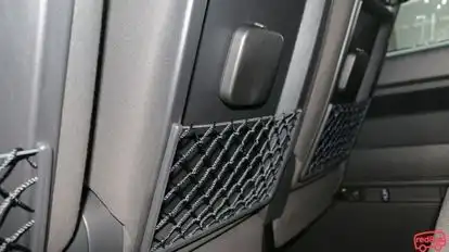 Aragon Shuttle Bus-Amenities Image