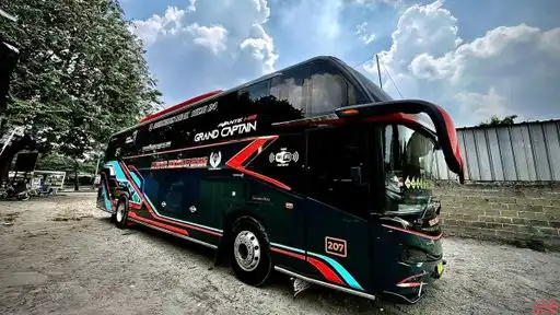Cahaya Kembar Gemilang Bus-Front Image
