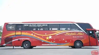 Medali Mas Bus-Side Image