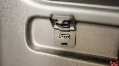 Arnes Shuttle Bus-Amenities Image
