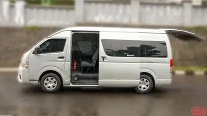 Arnes Shuttle Bus-Side Image