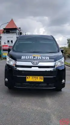 Sunjaya Trans Bus-Front Image