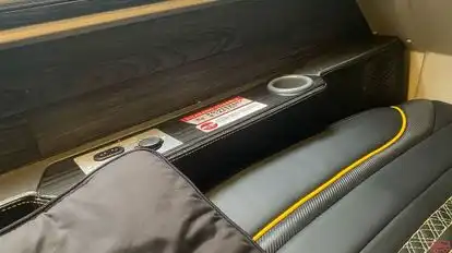 Semeru Trans Bus Bus-Seats Image