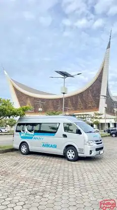 Arkasi Trans Bus-Front Image