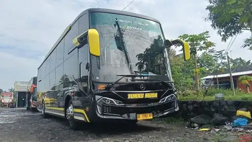 Tunas Muda Transport Bus-Front Image