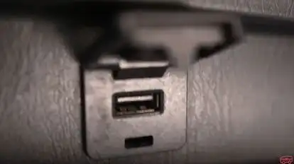 Urban Travel Bus-Amenities Image