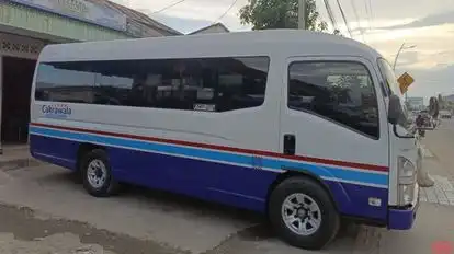 Cakrawala Shuttle Bus-Side Image