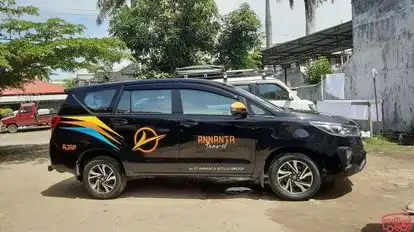 Annanta Travel Bus-Side Image