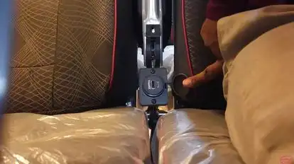 Mahendra     Travels  Bus-Amenities Image