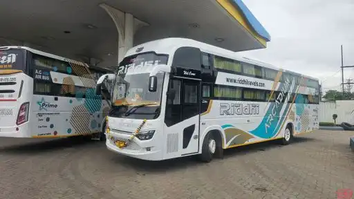 Riddhi travels Bus-Front Image