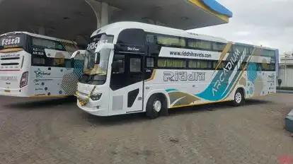 Riddhi travels Bus-Side Image