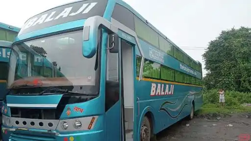 Shree  Gajanan  Travels Bus-Front Image