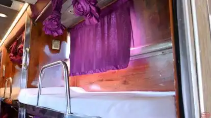 Samrat Travels Pune Bus-Seats Image