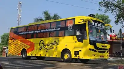 Samrat Travels Pune Bus-Front Image