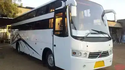 Kamlesh Travel Bus-Front Image