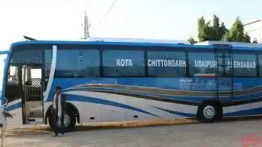 Kamlesh Travels Bus-Front Image