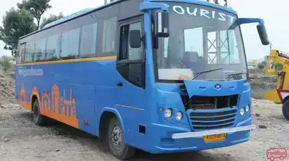 Kamlesh Travel Bus-Front Image