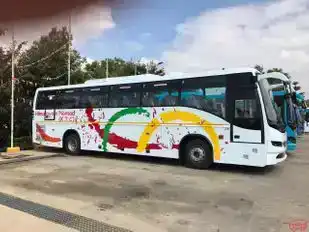 Himalayan Nomad Ktc Bus-Front Image
