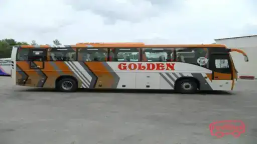 GOLDEN TRAVEL AGENCIES Bus-Front Image