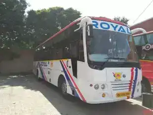 Royal Travels Aurangabad Bus-Side Image