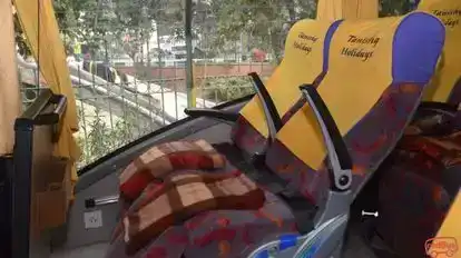 TANISHQ HOLIDAYS TOUR Bus-Amenities Image