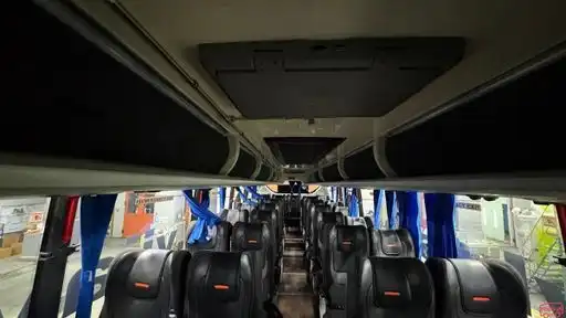 Vijay Tour and Travels Bus-Front Image