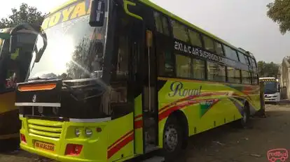 Royal      Travels Bus-Side Image