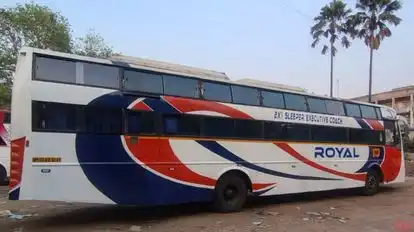 Royal      Travels Bus-Side Image