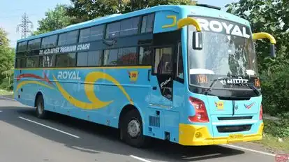 Royal      Travels Bus-Side Image