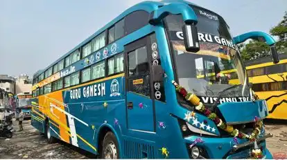 Uncle   Travels Bus-Side Image