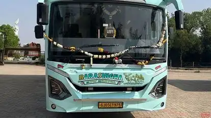 New  Bharat  Travels Bus-Front Image