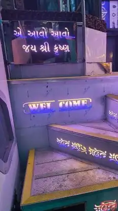 New  Bharat  Travels Bus-Seats layout Image