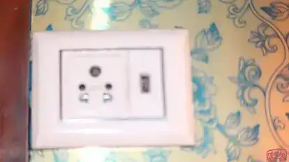 East West Travels Bus-Amenities Image